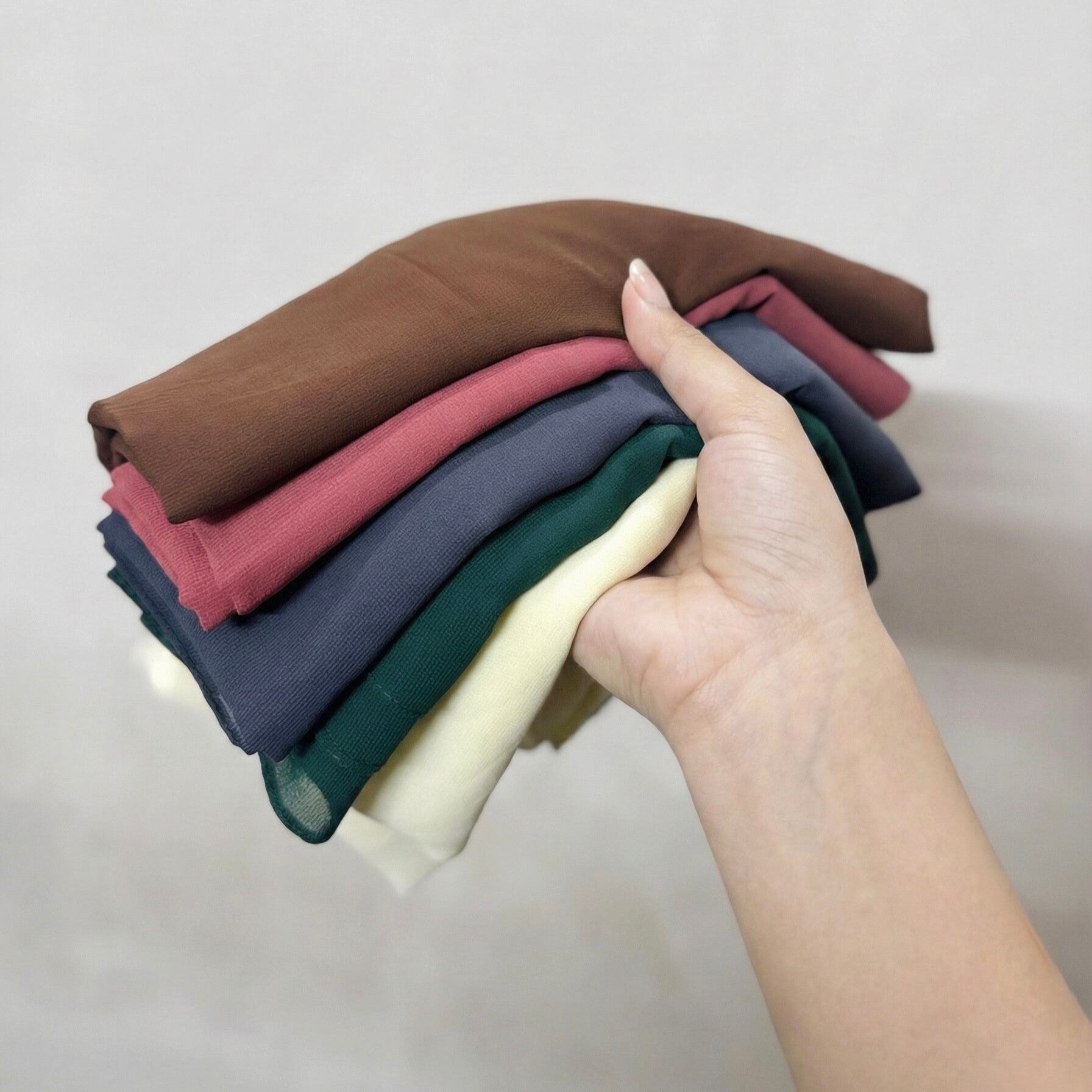 Five-piece AMREA Signature georgette hijab set