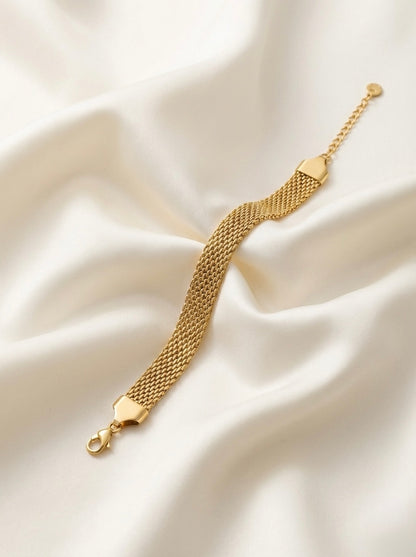 amrea bracelete - golden